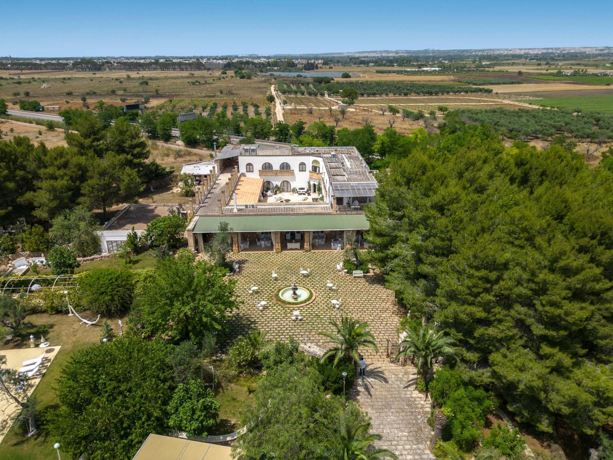 Masseria Cucuruzza Boutique Hotel Felline Exterior photo