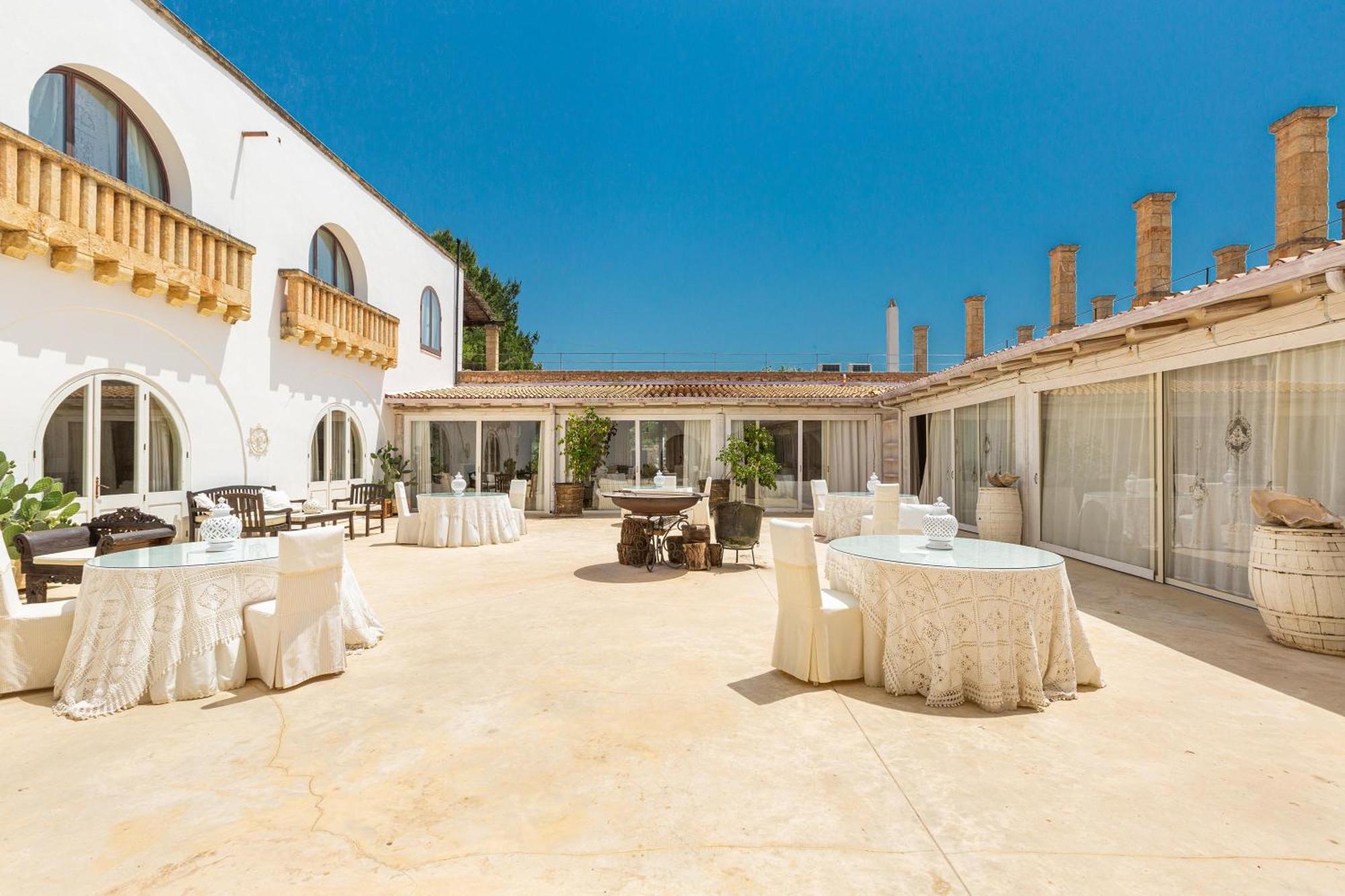 Masseria Cucuruzza Boutique Hotel Felline Exterior photo